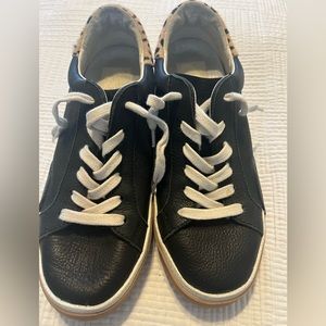 Dolce Vita sneaker!